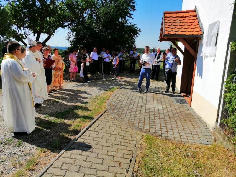 szentmise Nagykozárban (13).jpg